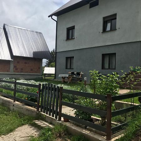 Underwoods Zabljak Guesthouse Eksteriør bilde