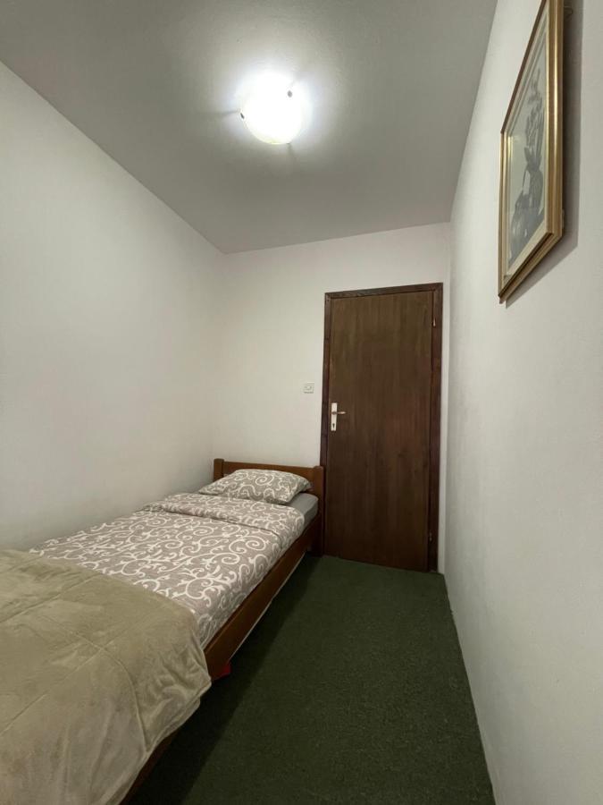 Underwoods Zabljak Guesthouse Eksteriør bilde
