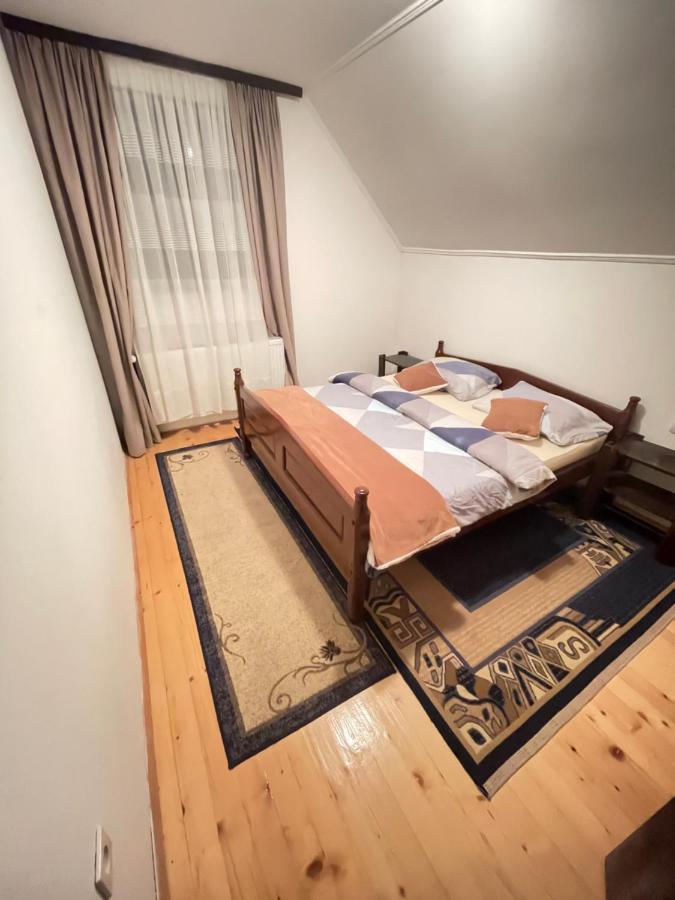 Underwoods Zabljak Guesthouse Eksteriør bilde